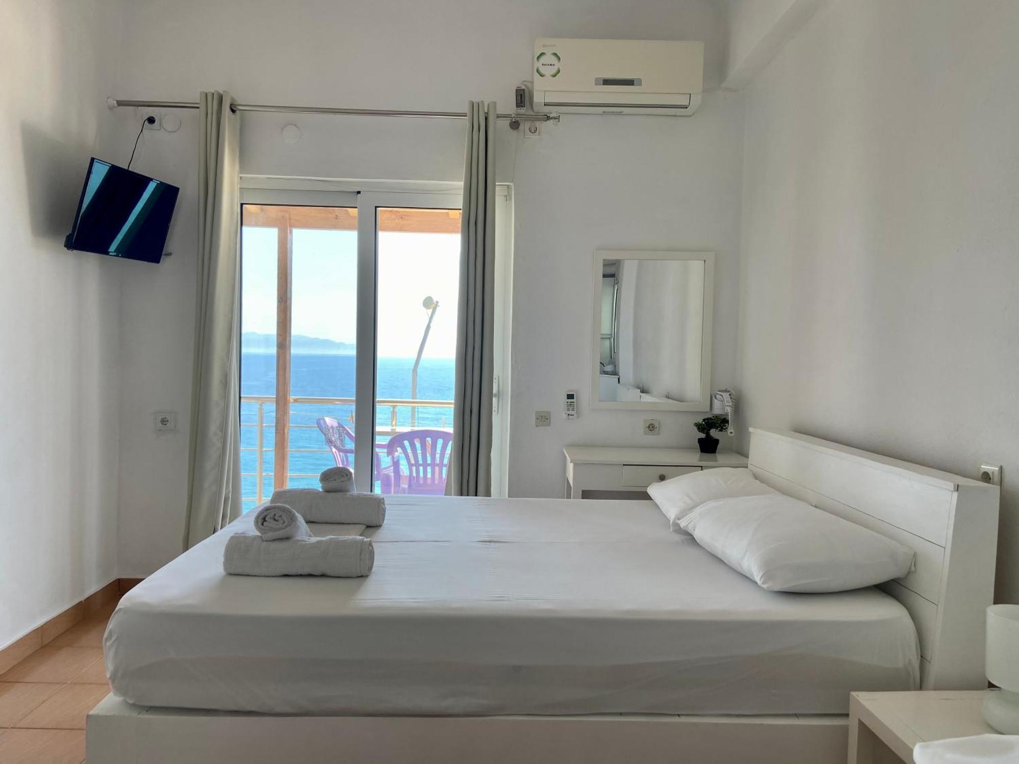 Qeparo Pano Rooms Szoba fotó